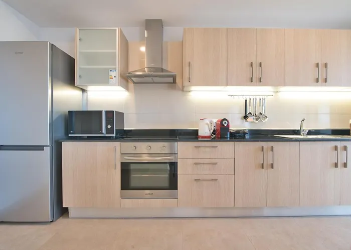 Luxury Apartment 90Sqm With Pool Near Beach Wifi Unlimited Optical Fiber